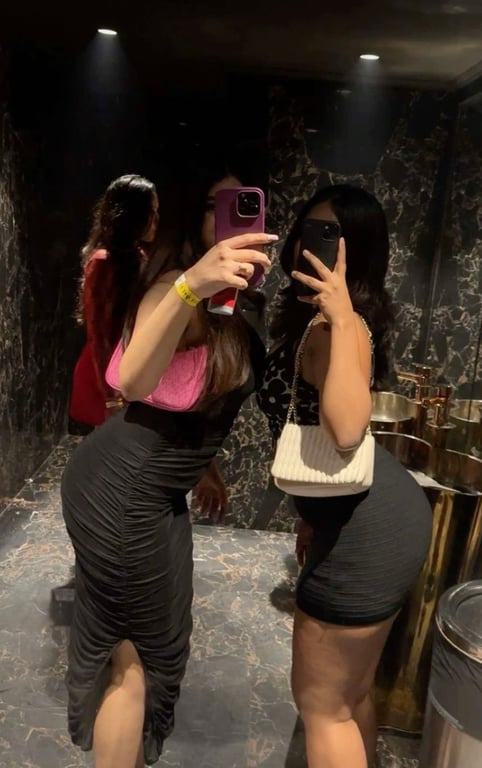 Dupla Exclusiva – Experiência Intensa com Duas Gatas.